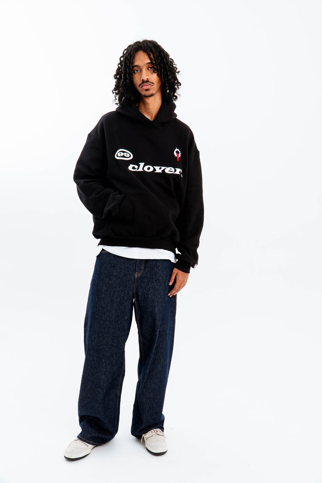 "FEELING LUCKY" OVERSIZED HOODIE BLACK