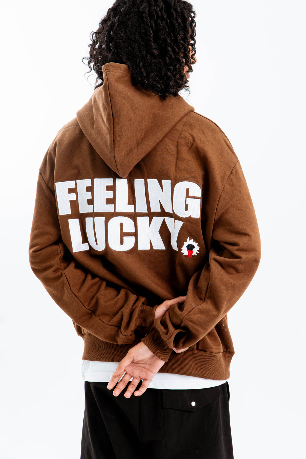 "FEELING LUCKY" OVERSIZED HOODIE BROWN