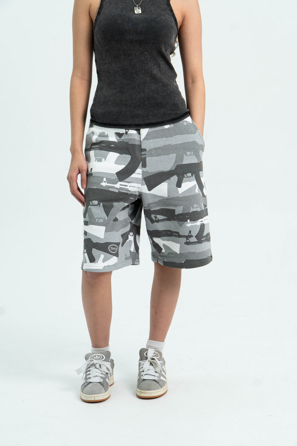 "C.A.M.O V2" SHORTS (SNOW)