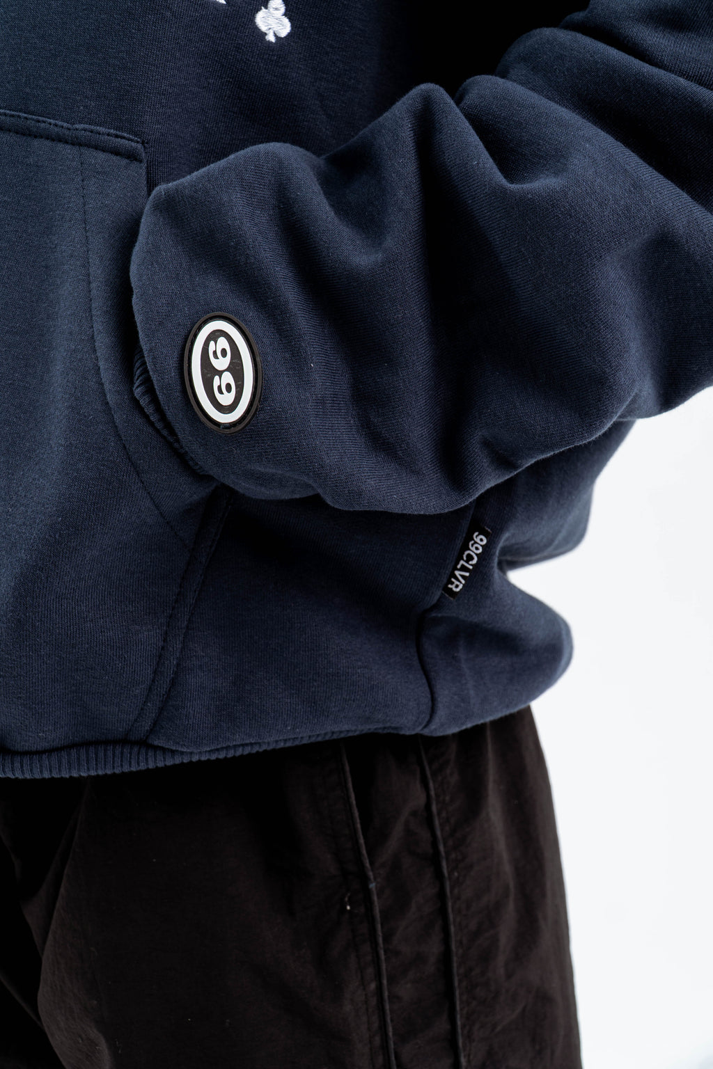 "FEELING LUCKY" OVERSIZED HOODIE NAVY