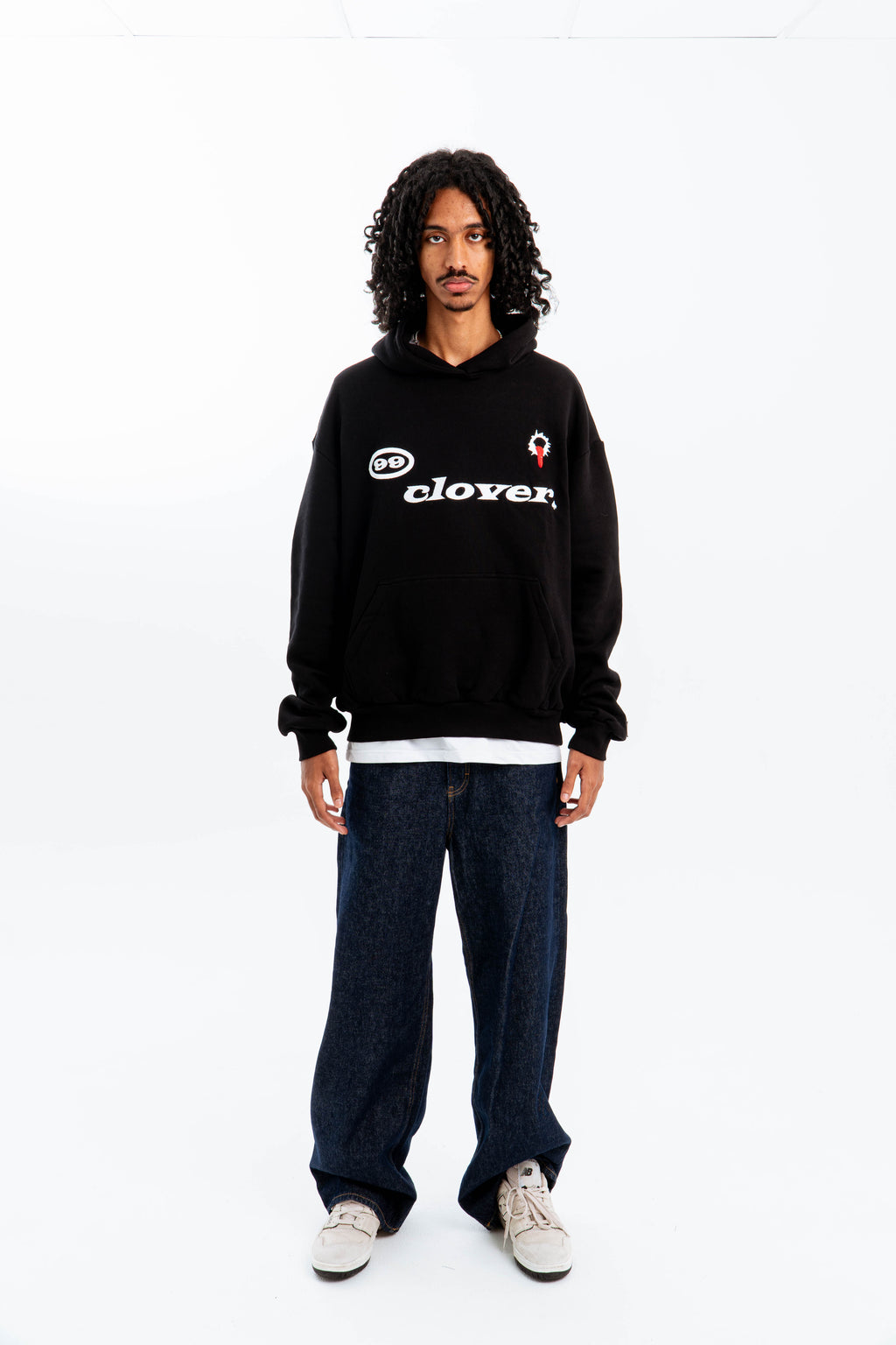 "FEELING LUCKY" OVERSIZED HOODIE BLACK