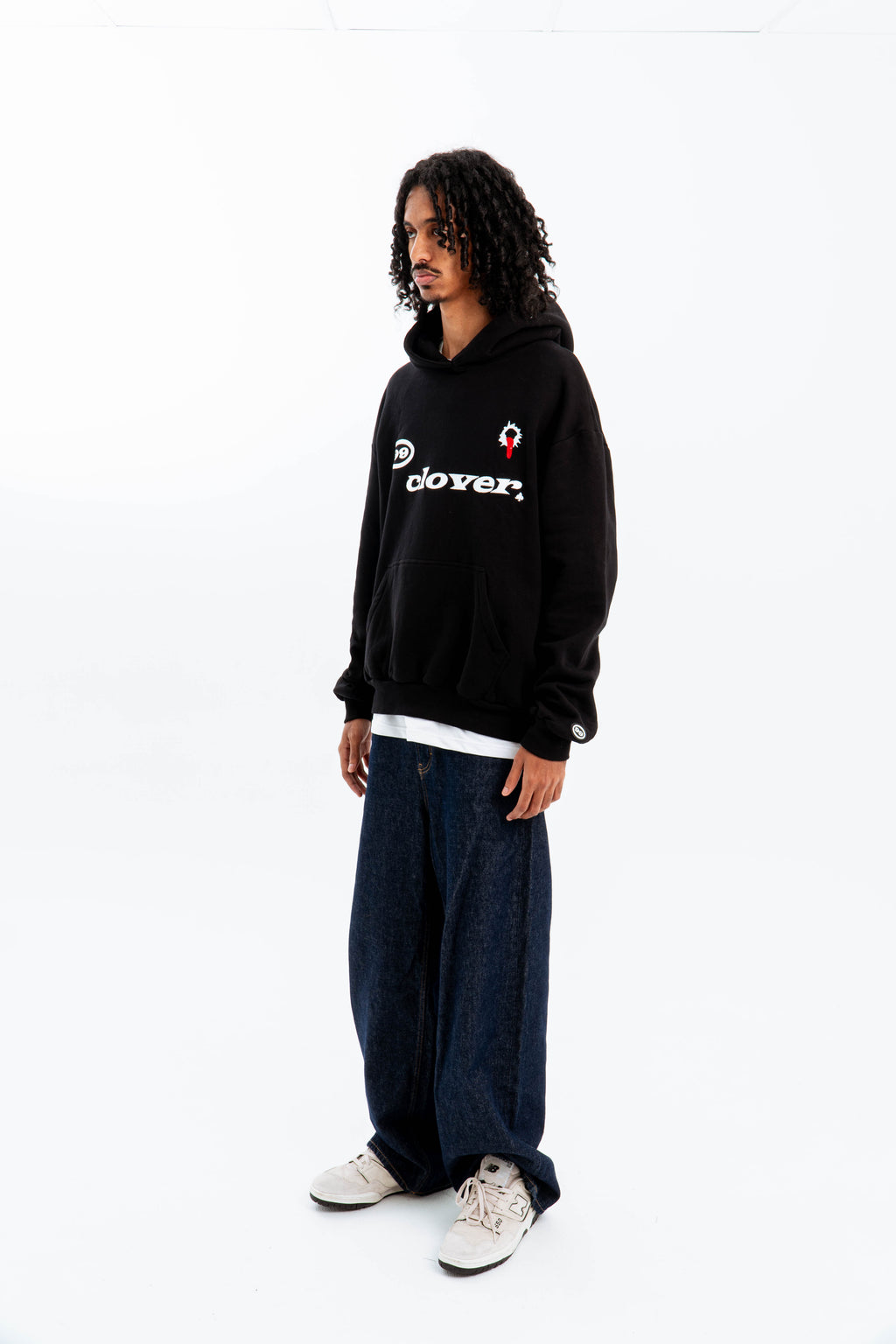 "FEELING LUCKY" OVERSIZED HOODIE BLACK