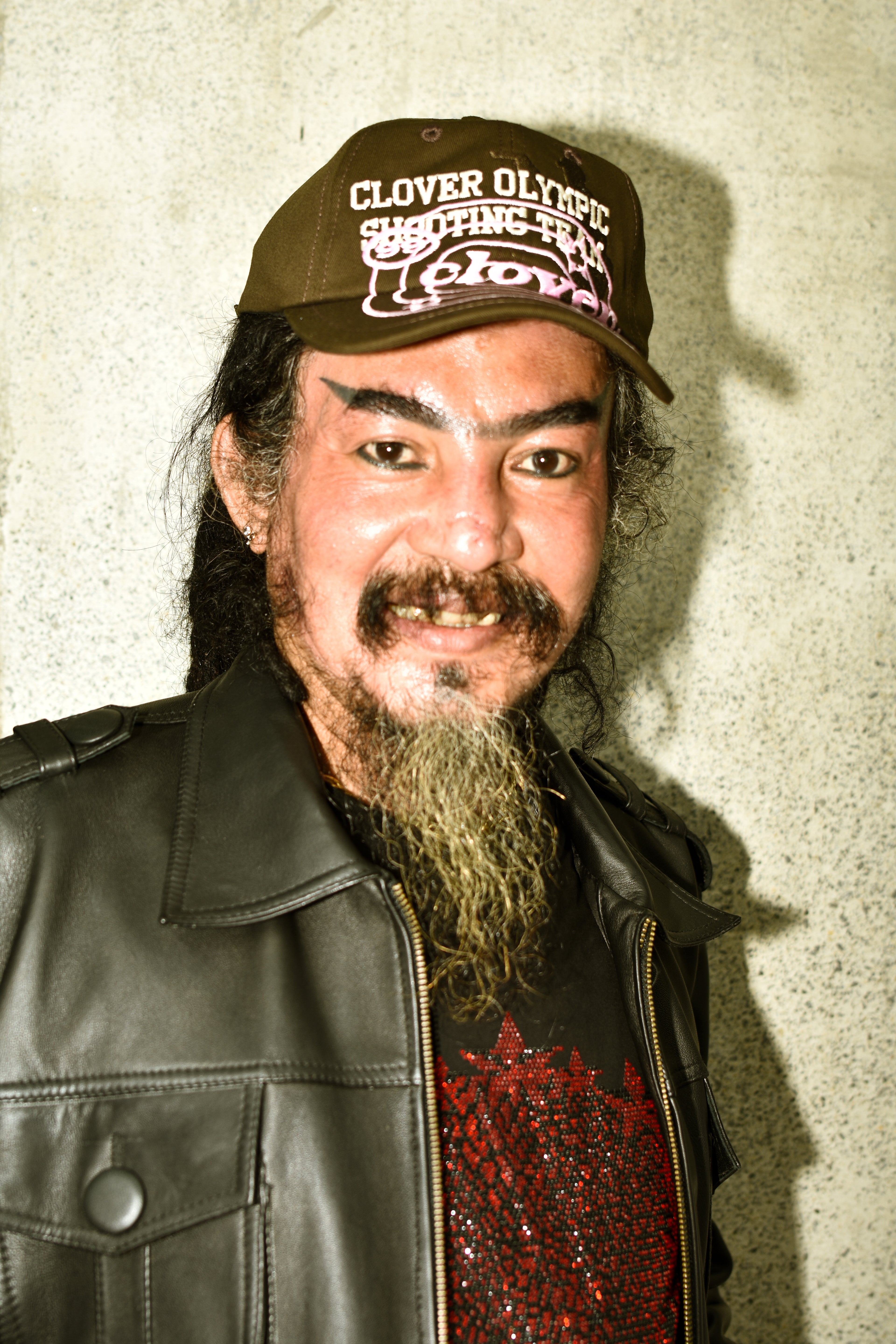 "C.O.S.T"  HAT BUBBLEGUM