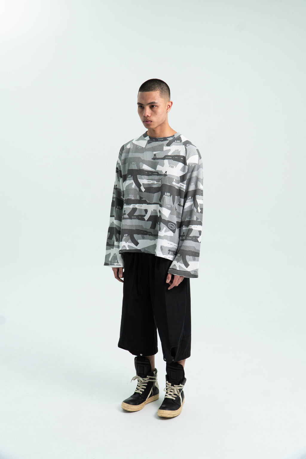 "C.A.M.O V2" WAFFLE-KNIT LONGSLEEVE (SNOW)
