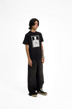 “RECOIL” FITTED TEE - BLACK
