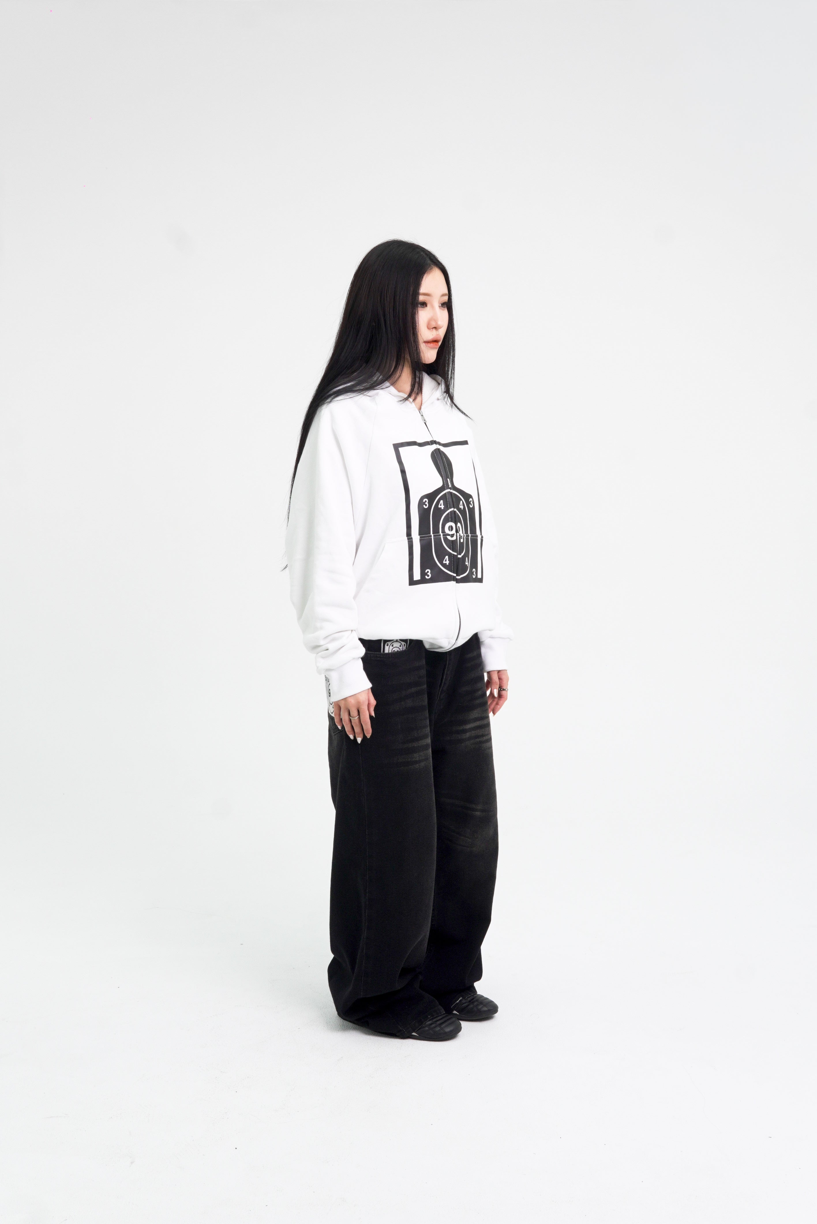“RECOIL” ZIP-UP - WHITE