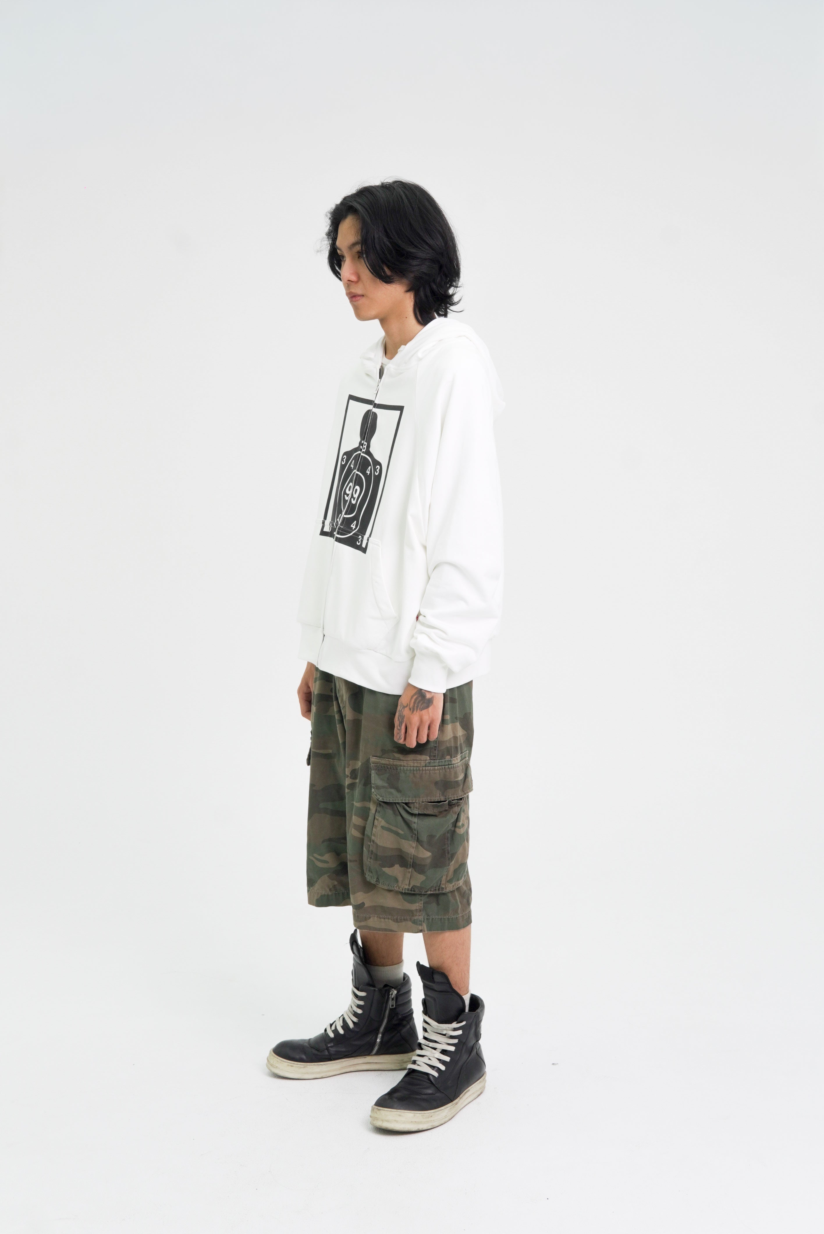 “RECOIL” ZIP-UP - WHITE