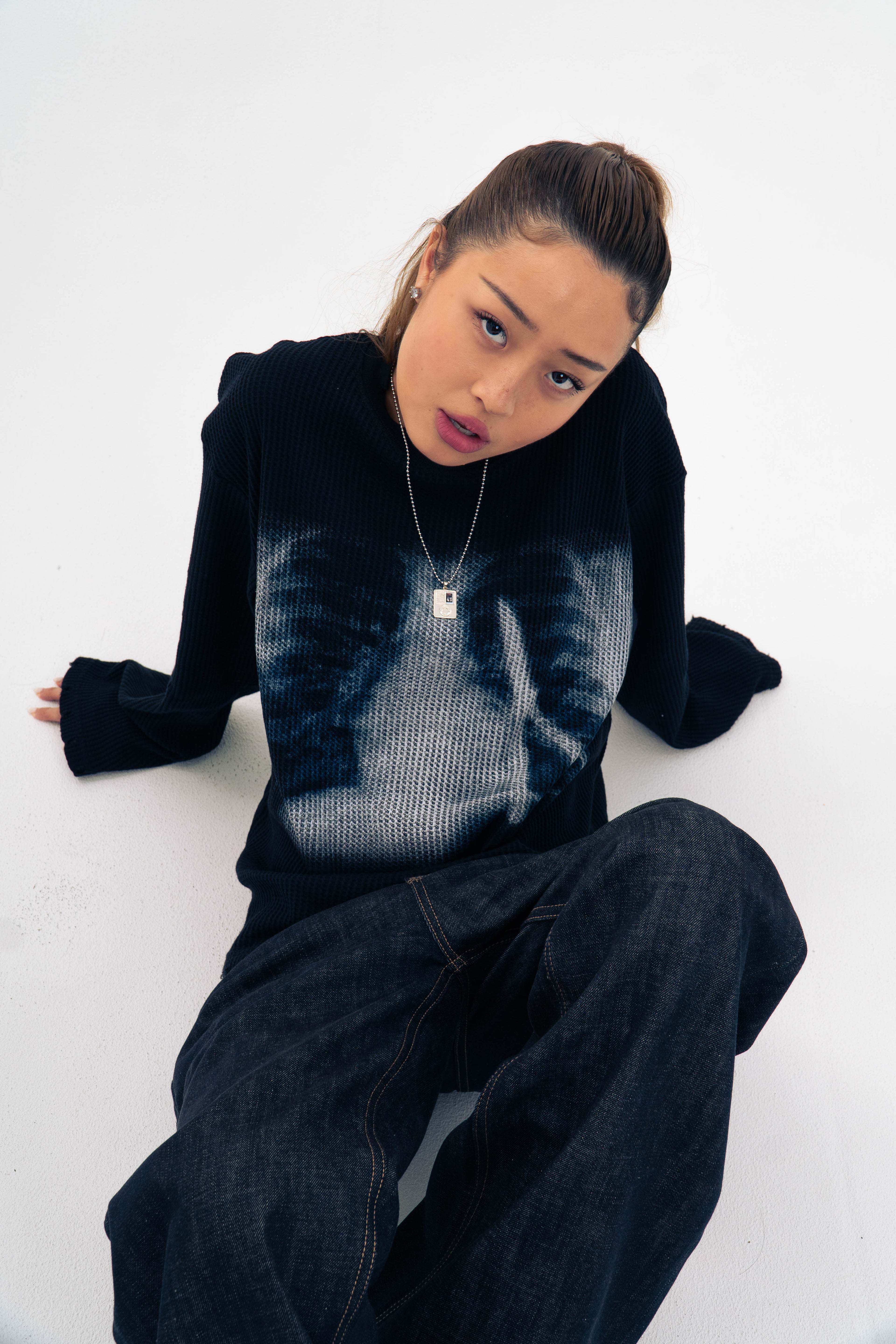 "XRAY" WAFFLE KNIT LONGSLEEVE BLACK