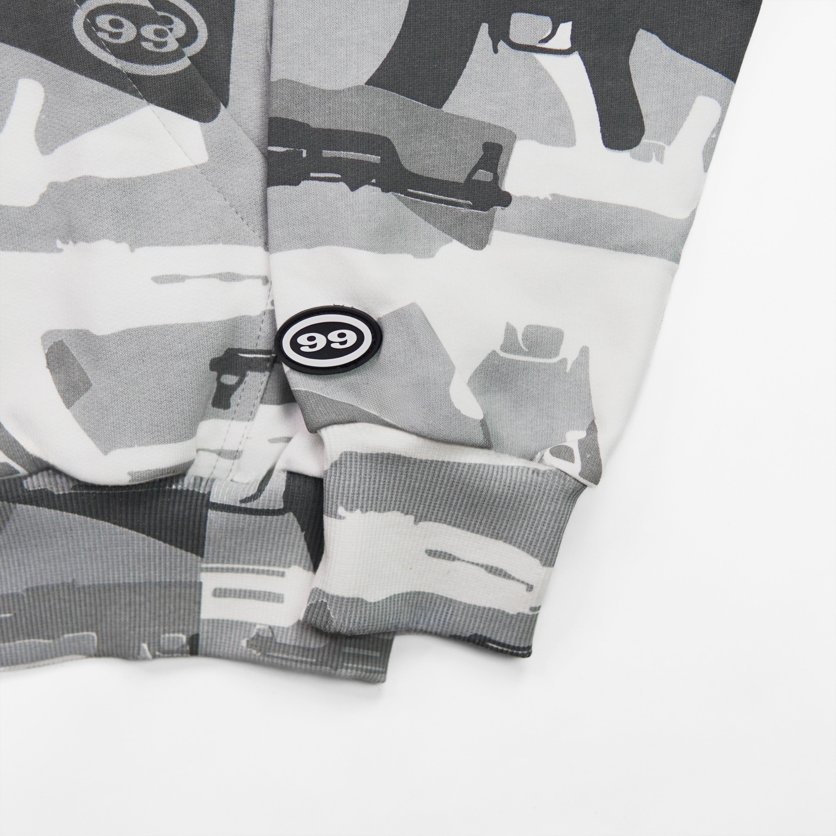 "C.A.M.O V2" FULL-ZIP UP (SNOW)