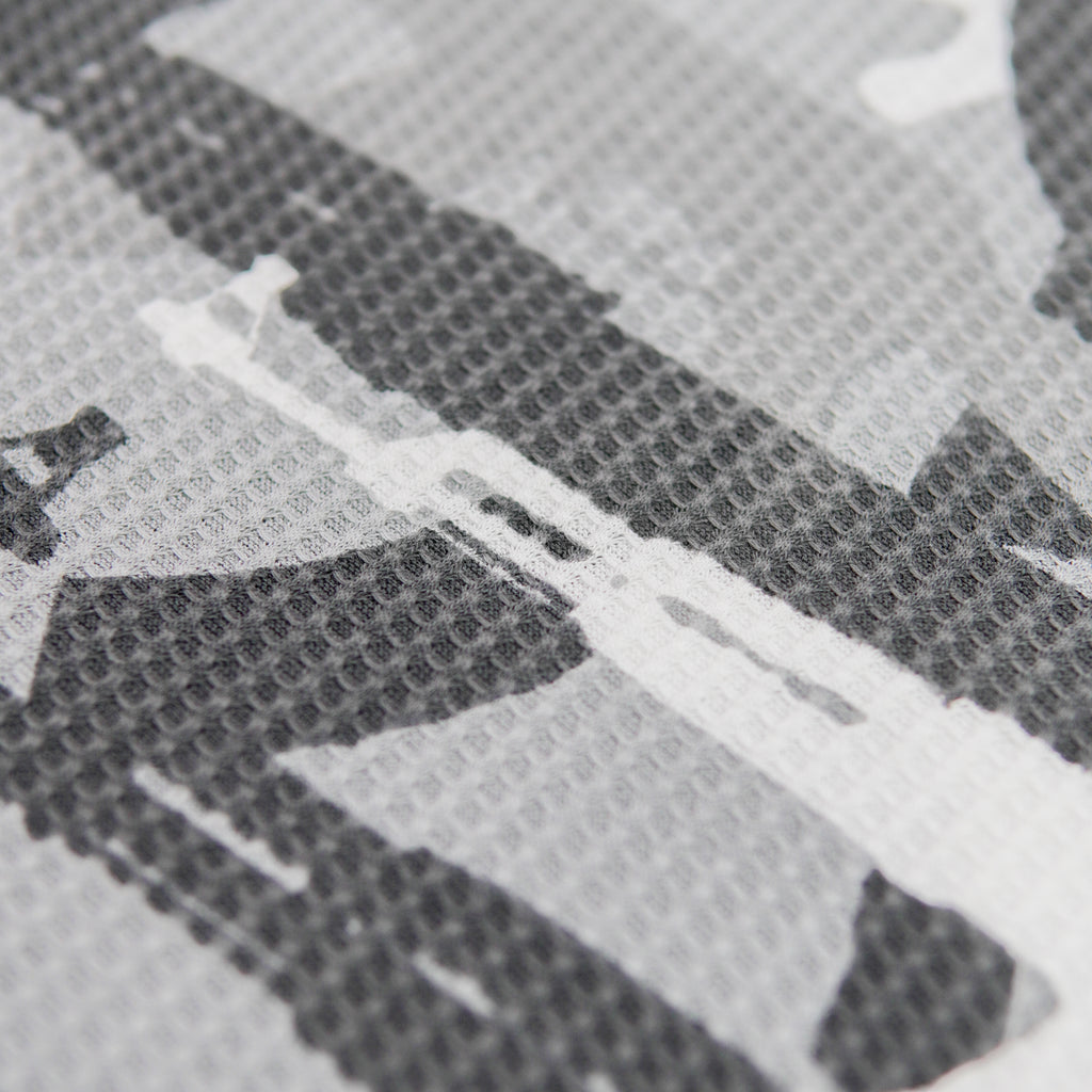 "C.A.M.O V2" WAFFLE-KNIT LONGSLEEVE (SNOW)